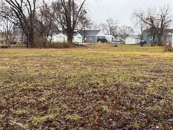 0.44 Acres of Land for Sale in Newton, Iowa