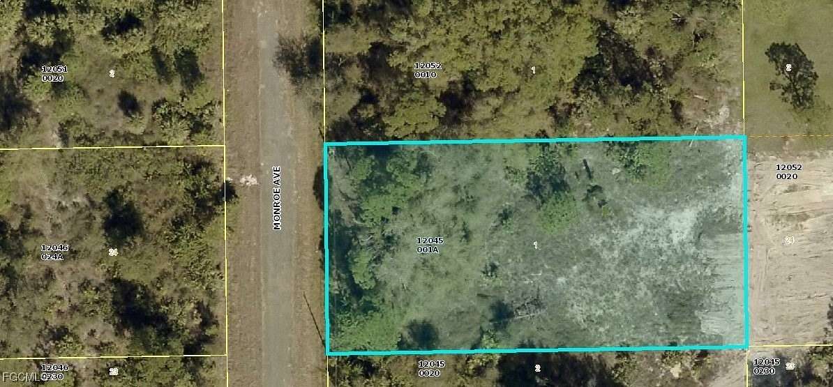 0.5 Acres of Land for Sale in Lehigh Acres, Florida