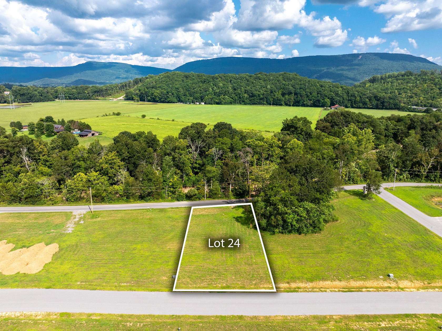 0.35 Acres of Residential Land for Sale in Dunlap, Tennessee