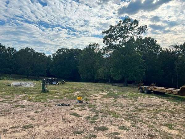 25.3 Acres of Mixed-Use Land for Sale in Holly Springs, Mississippi
