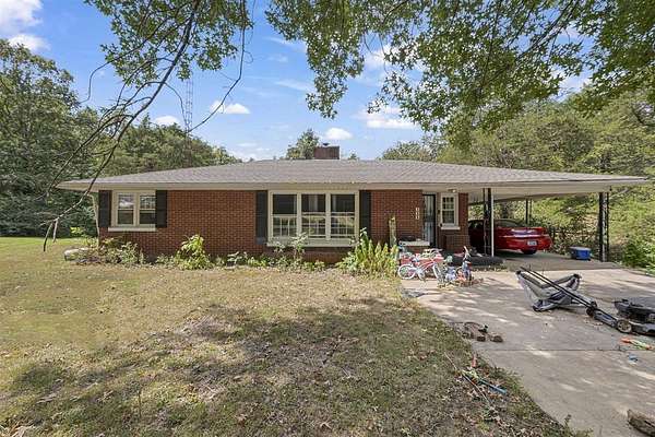 2 Acres of Residential Land with Home for Sale in Brownsville, Kentucky