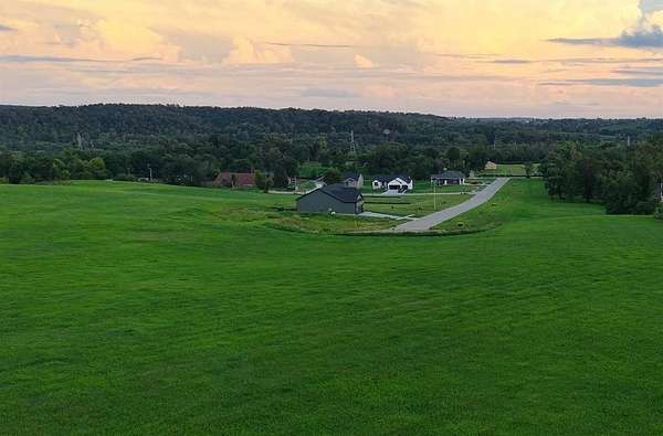 0.32 Acres of Residential Land for Sale in Cedar Rapids, Iowa