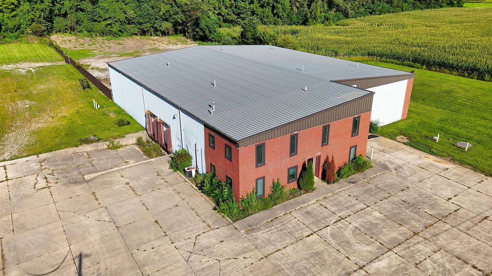 10 Acres of Mixed-Use Land for Sale in Syracuse, Indiana