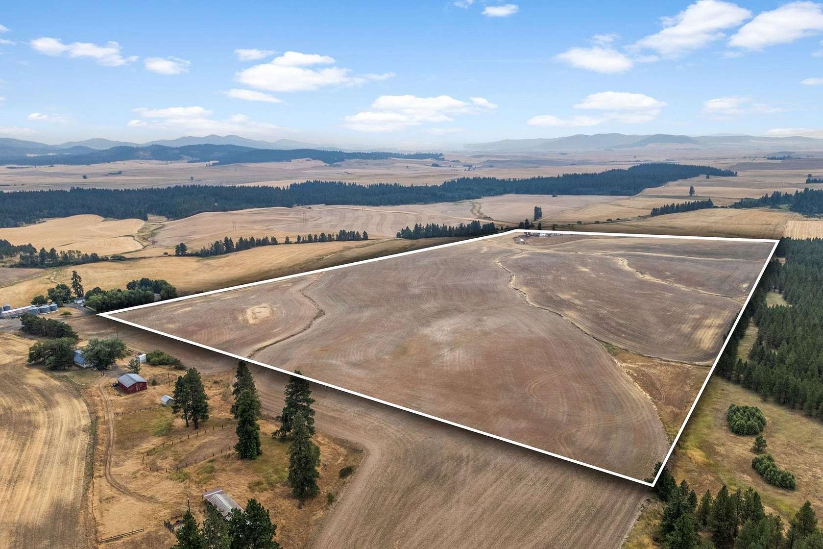 87 Acres of Land with Home for Sale in Tekoa, Washington