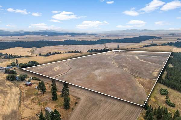 87 Acres of Land with Home for Sale in Tekoa, Washington