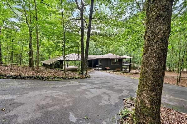 75 Acres of Land with Home for Sale in Opelika, Alabama