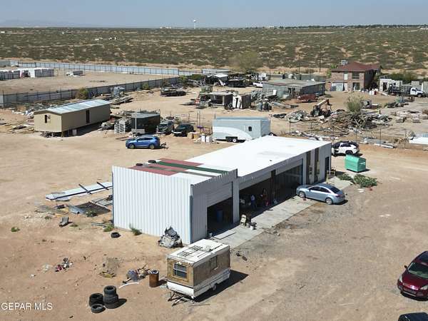 7.32 Acres of Mixed-Use Land for Sale in El Paso, Texas
