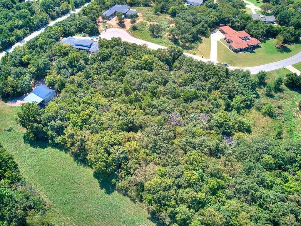 1 Acre of Residential Land for Sale in Edmond, Oklahoma