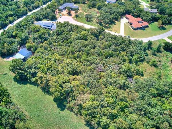 1 Acre of Residential Land for Sale in Edmond, Oklahoma