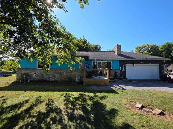 2.13 Acres of Residential Land with Home for Sale in Caledonia, Ohio