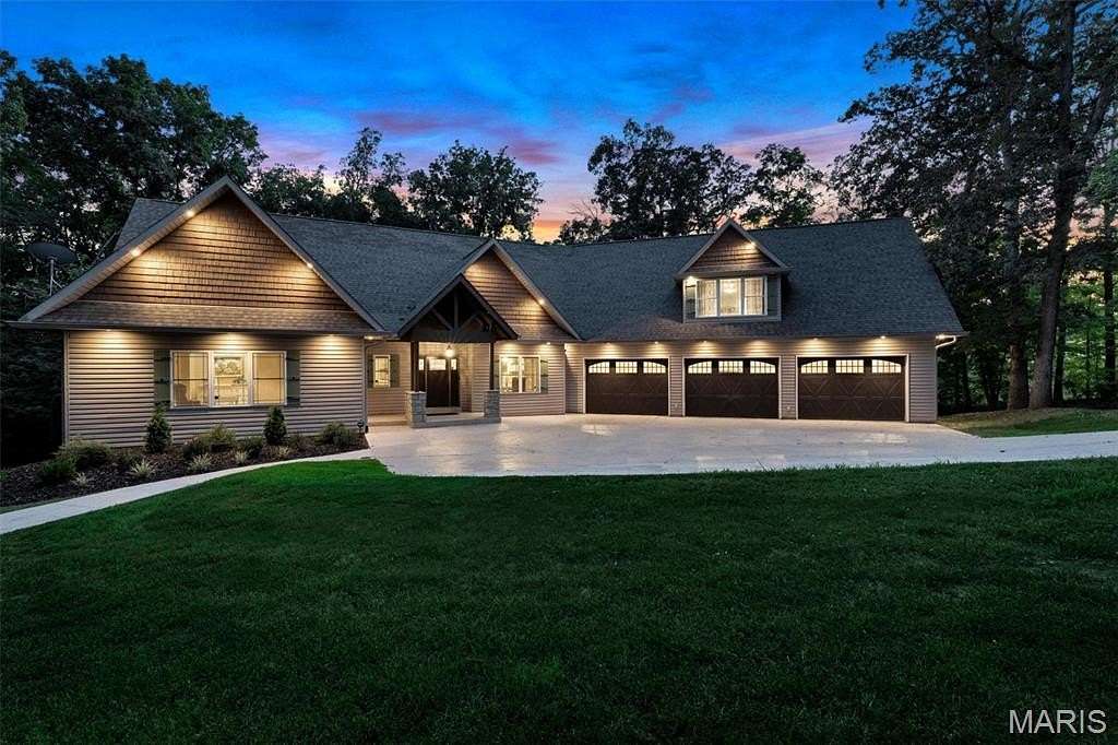 8 Acres of Residential Land with Home for Sale in Pacific, Missouri