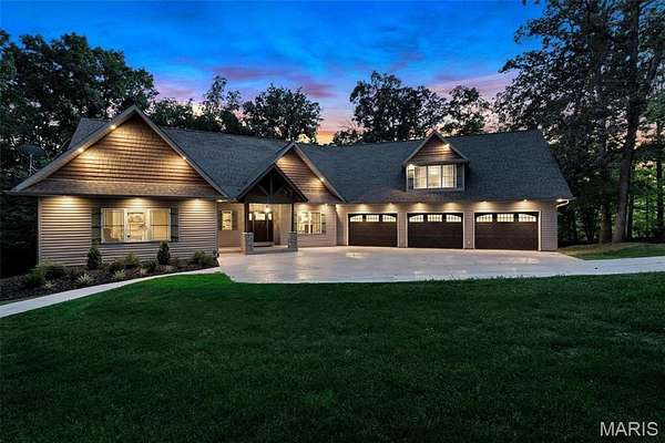 8 Acres of Residential Land with Home for Sale in Pacific, Missouri