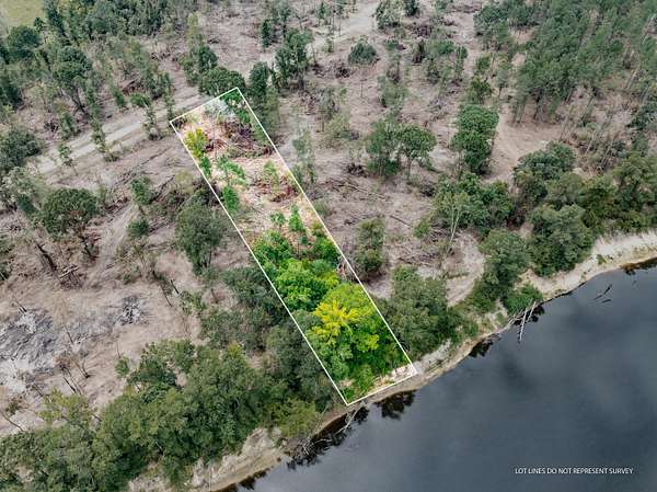 1 Acre of Residential Land for Sale in McLain, Mississippi