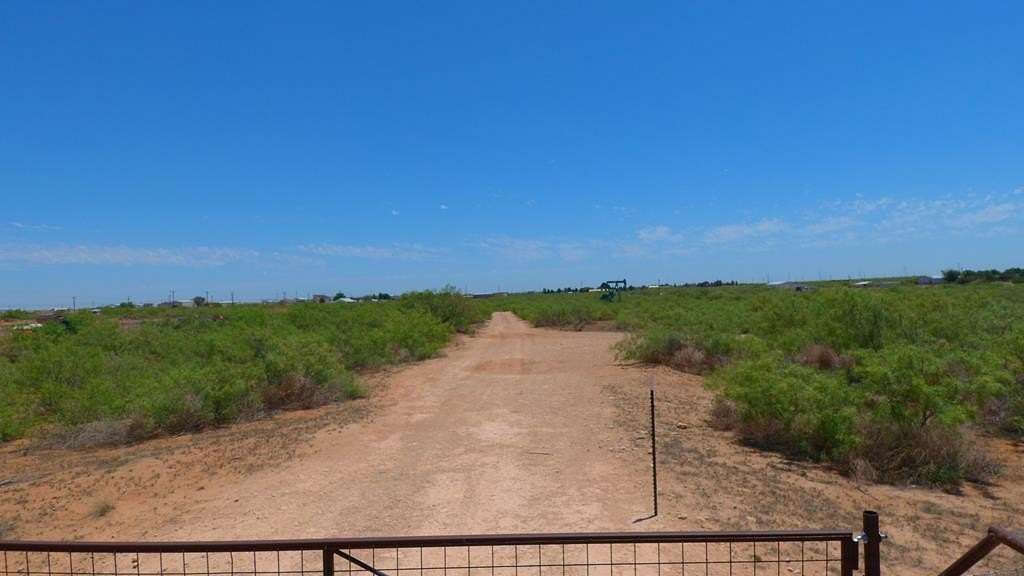 122 Acres of Agricultural Land for Sale in Midland, Texas