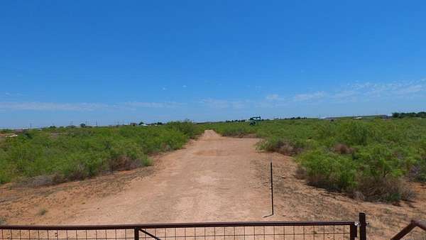 122 Acres of Agricultural Land for Sale in Midland, Texas