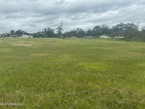 2.7 Acres of Land for Sale in Natchez, Mississippi