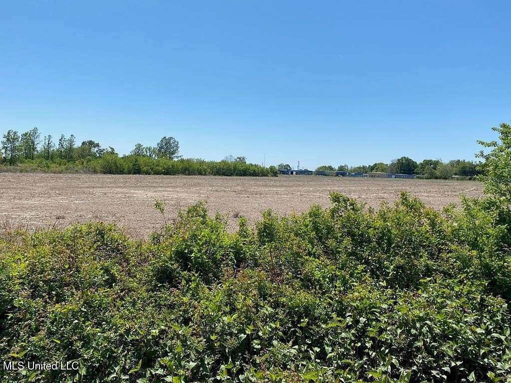 12 Acres of Mixed-Use Land for Sale in Vidalia, Louisiana