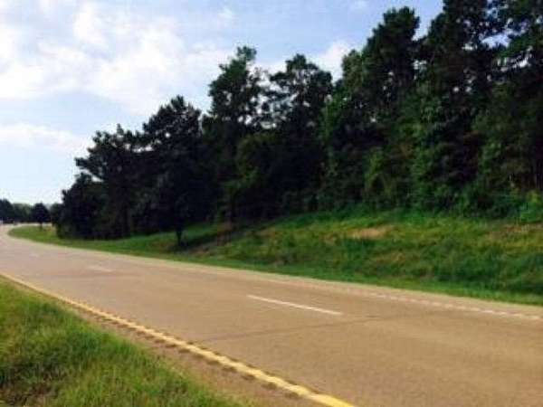 18.8 Acres of Commercial Land for Sale in Natchez, Mississippi