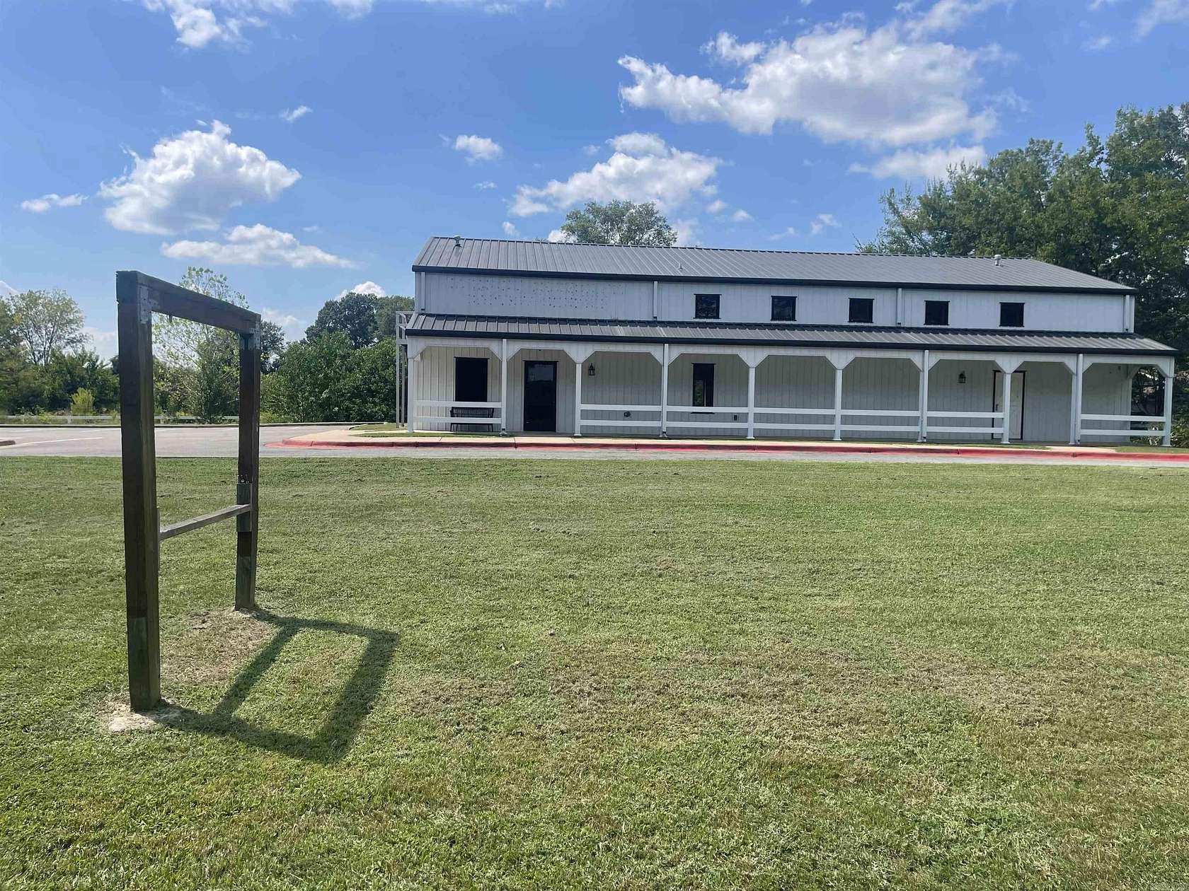 1.6 Acres of Improved Commercial Land for Sale in Conway, Arkansas