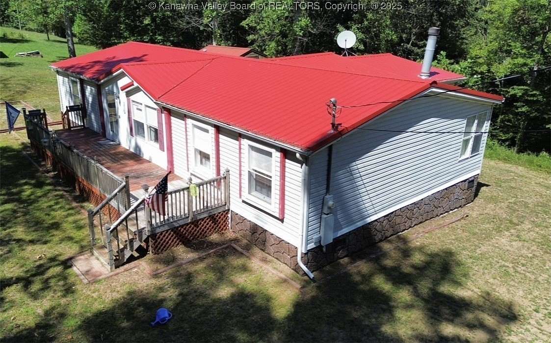 2.28 Acres of Residential Land with Home for Sale in Sissonville, West Virginia