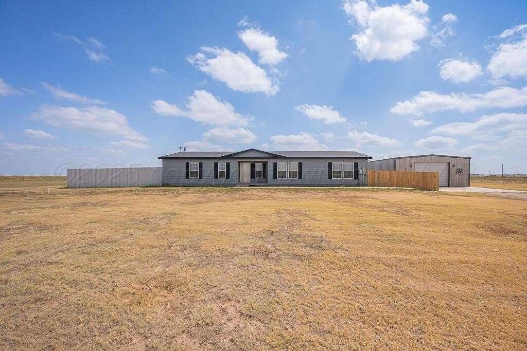 4 Acres of Residential Land with Home for Sale in Amarillo, Texas