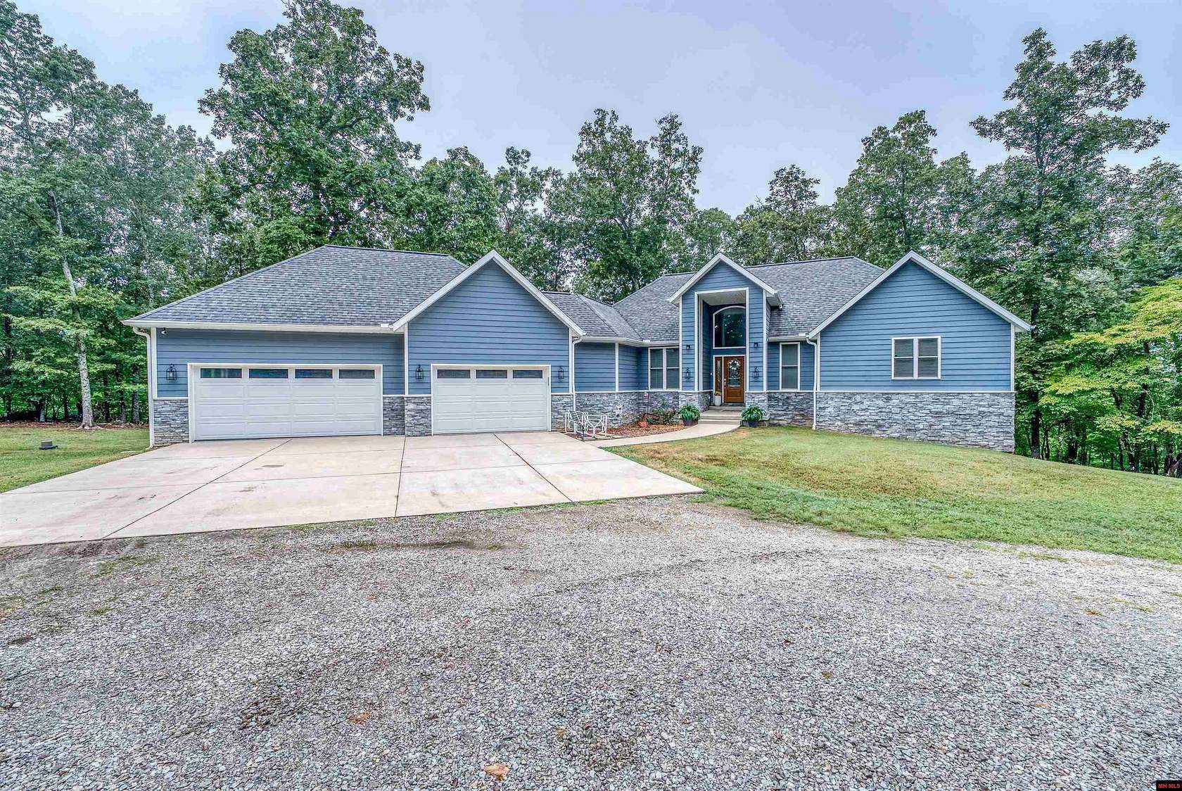 8.25 Acres of Land with Home for Sale in Mountain Home, Arkansas