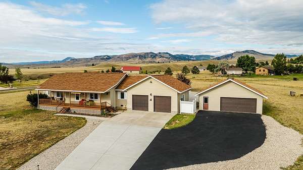 2 Acres of Land with Home for Sale in Buffalo, Wyoming