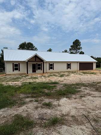 3 Acres of Residential Land with Home for Sale in Nacogdoches, Texas