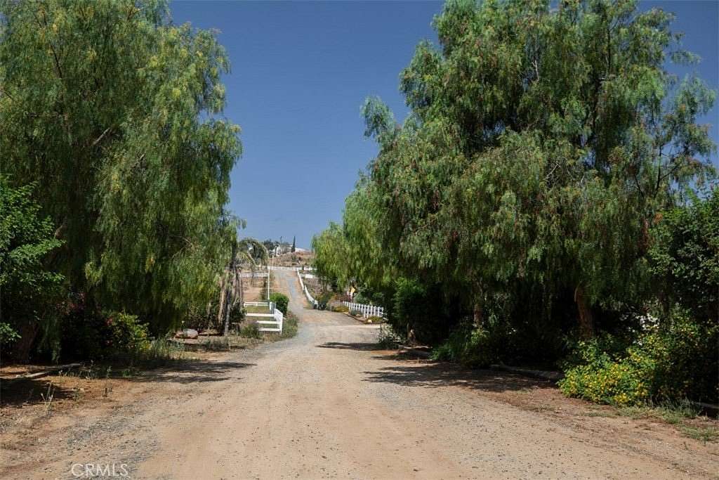 1.47 Acres of Residential Land for Sale in Jurupa Valley, California