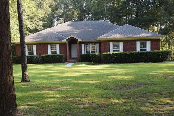6 Acres of Land with Home for Sale in Brundidge, Alabama