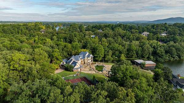 7.25 Acres of Residential Land for Sale in Hot Springs, Arkansas