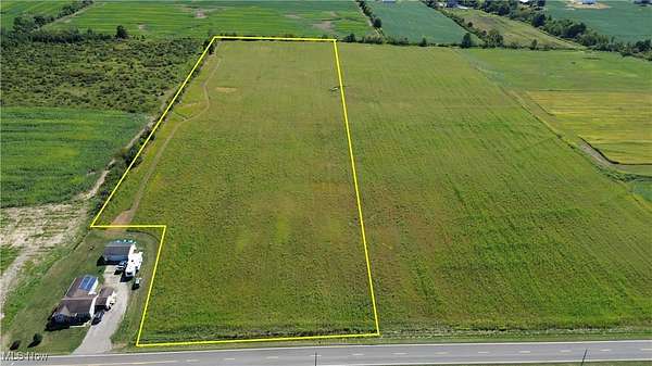 12 Acres of Recreational Land for Sale in Alliance, Ohio