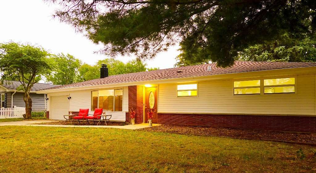 0.23 Acres of Residential Land with Home for Sale in Wheaton, Illinois