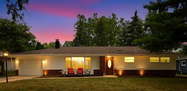 0.23 Acres of Land with Home for Sale in Wheaton, Illinois