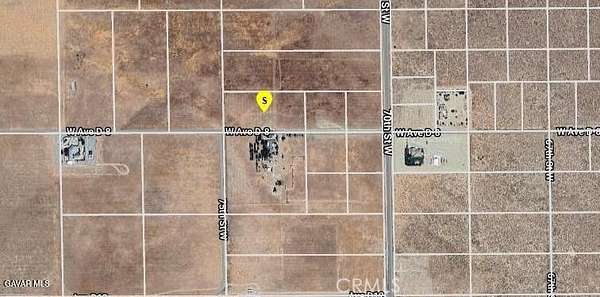 5 Acres of Land for Sale in Lancaster, California