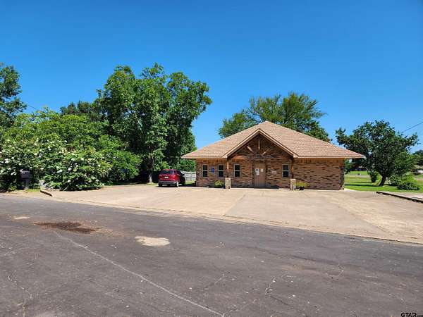 0.37 Acres of Commercial Land for Sale in Mineola, Texas