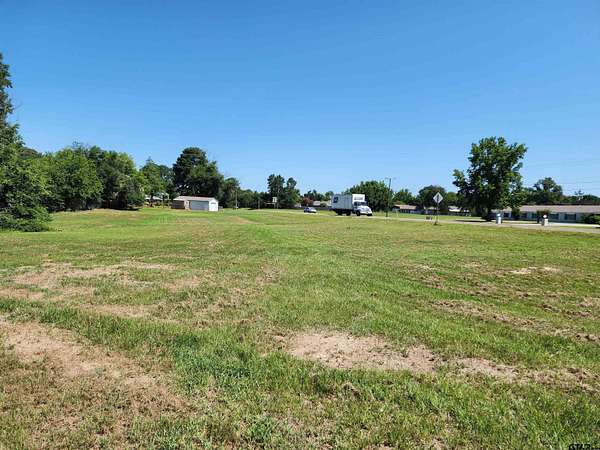 2 Acres of Commercial Land for Sale in Mineola, Texas