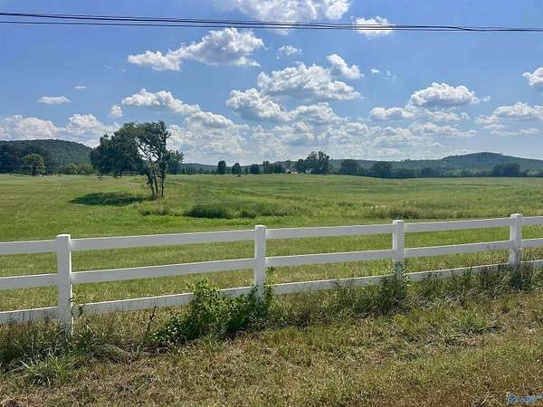 3.62 Acres of Land for Sale in Tuscumbia, Alabama