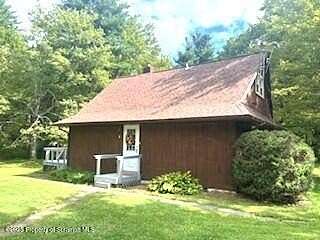 10 Acres of Residential Land with Home for Sale in Friendsville, Pennsylvania