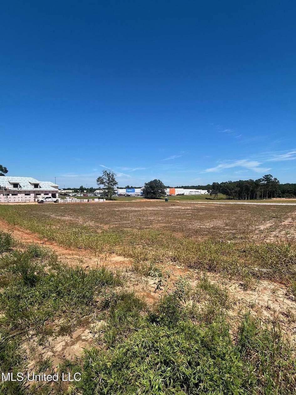 1 Acre of Commercial Land for Sale in Lucedale, Mississippi