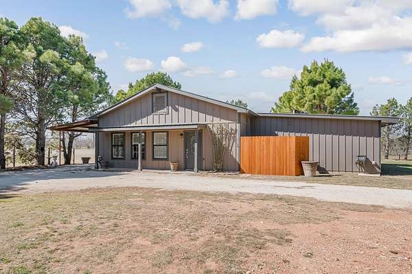 9.36 Acres of Land with Home for Sale in Tuscola, Texas
