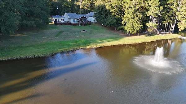 83.6 Acres of Recreational Land with Home for Sale in Grapeland, Texas