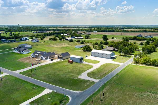 2 Acres of Mixed-Use Land for Sale in Gunter, Texas