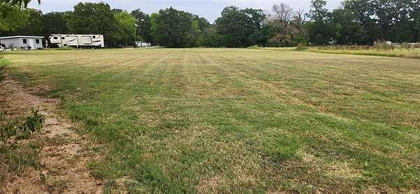 1.75 Acres of Residential Land for Sale in Sulphur Springs, Texas