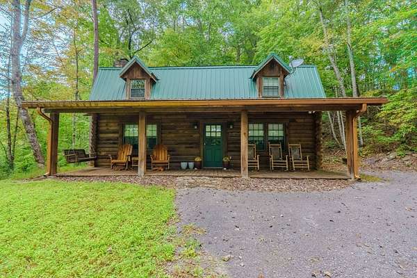 2.5 Acres of Residential Land with Home for Sale in Sevierville, Tennessee