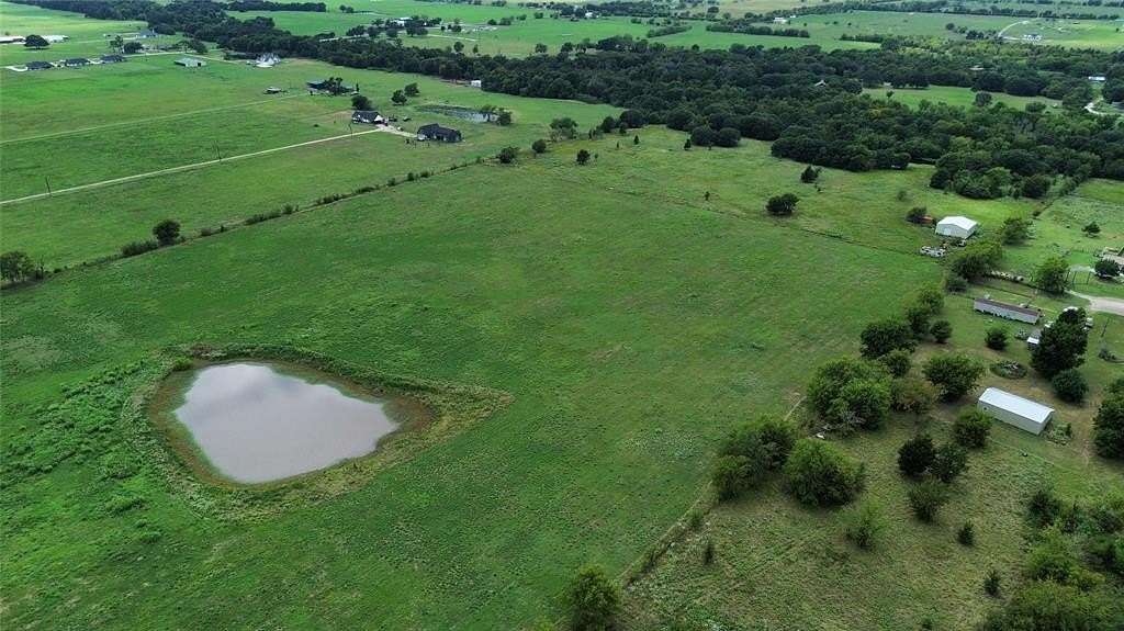 11 Acres of Land for Sale in Wills Point, Texas