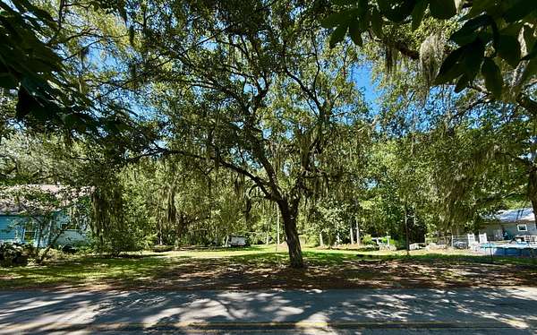 0.37 Acres of Residential Land for Sale in Freeport, Florida
