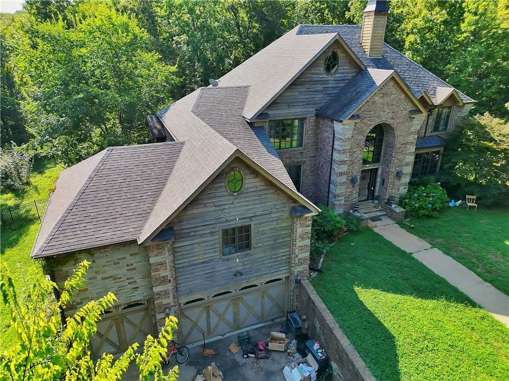 174 Acres of Land with Home for Sale in Stilwell, Oklahoma