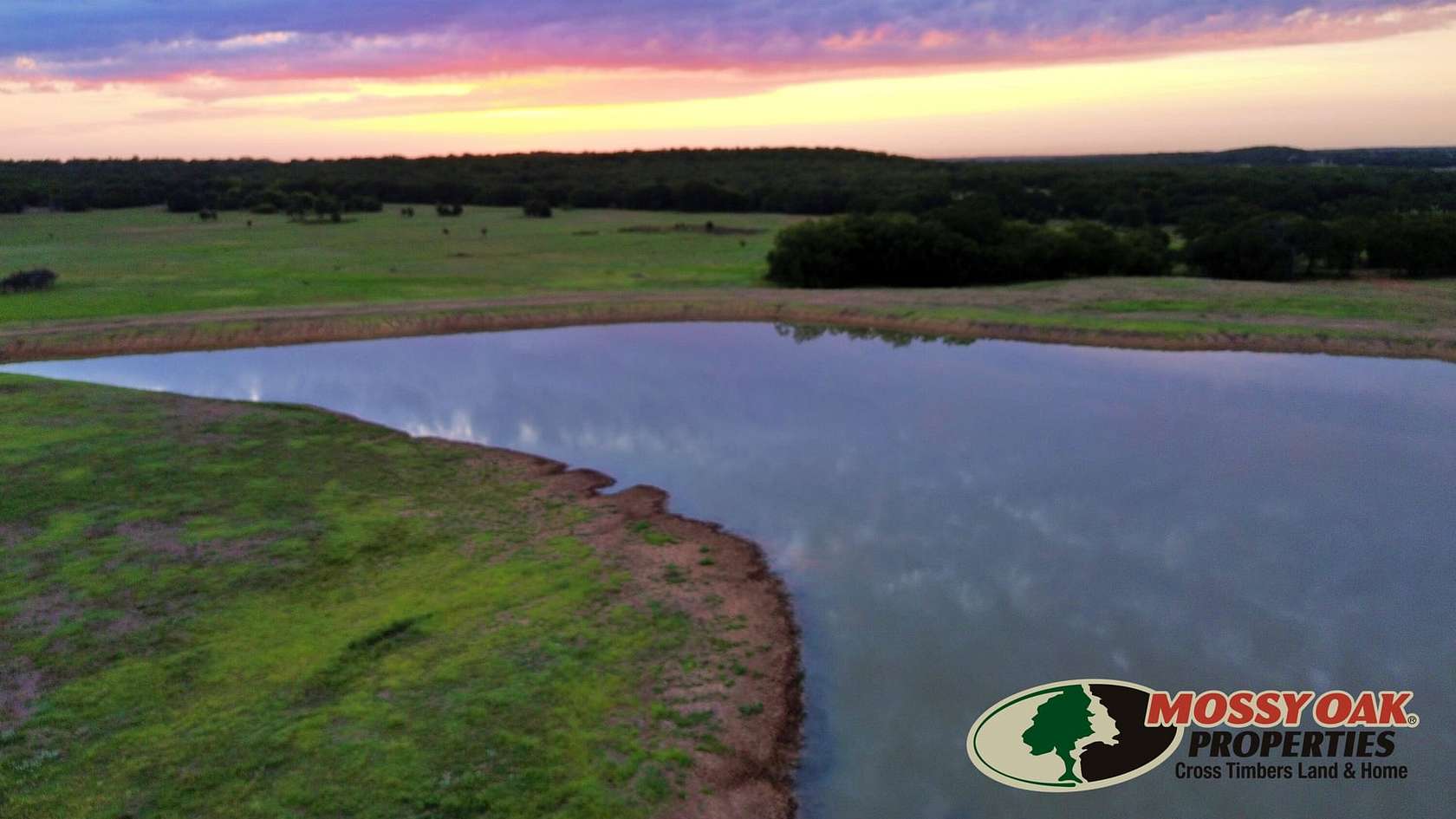 269 Acres of Land with Home for Sale in Bowie, Texas