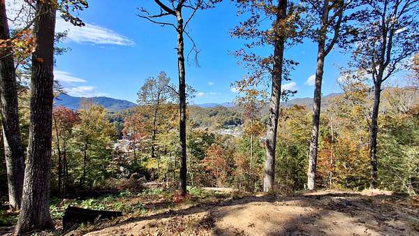 1.53 Acres of Residential Land for Sale in Bryson City, North Carolina
